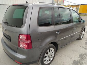 Volkswagen Touran 2.0 TDI, 7 míst, DSG - 5