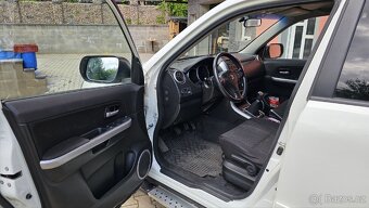 Prodám SUZUKI GRAND VITARA 2.4 vvti 124kw - koup.ČR. - 5