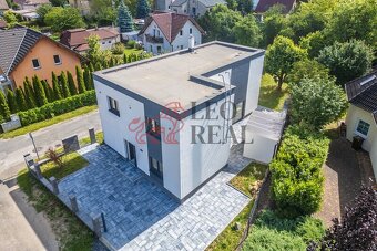 Prodej rodinného domu 160 m2, pozemek o velikosti 413 m2 - 5