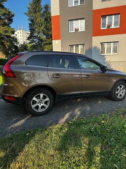 Volvo XC60 2.4 D3 AWD 120kw - 5