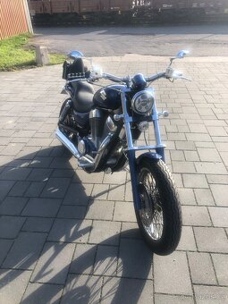 Suzuki Intruder VS 1400 - 5