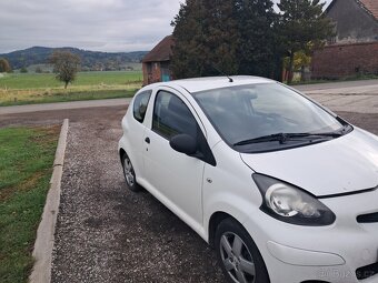 Prodám Toyota AYGO 1.0i - 5
