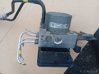 RENAULT TRAFIC 3, VIVARO B RV 2018 ABS S ESP - 5