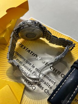 Breitling Navitimer World 46 mm - 5