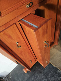 Komoda + rohová vitrína - masiv - SLEVA - 5