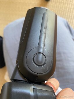 Blesk Yongnuo YN600EX-RT pro Canon + bezdrátovy odpalovač - 5