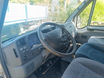 Prodáme Citroen Jumper 2,8 HDI - dodávka - 5