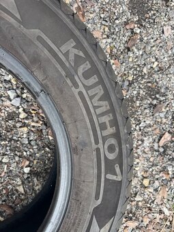 Letní 215/65R16 C Kumho - 5