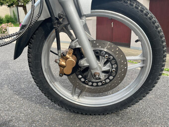 Yuki 125 Sport - 5