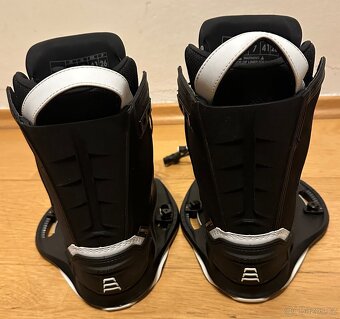 60% SLEVA - Vázání na wakeboard Ronix One Cordura/Panda - 5