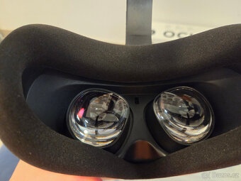 Oculus/Meta Quest 2 128GB s příslušenstvím + nahrané hry - 5