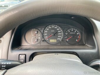 Mazda 626 2.0 benzin - 5