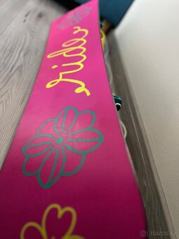 Nabízím ultralehký dětský snowboard RIDE Blush 120cm. - 5