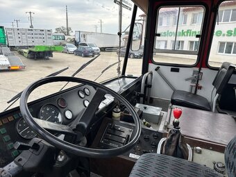 KAROSA hasičské vozidlo 1990 VIN 017 - 5