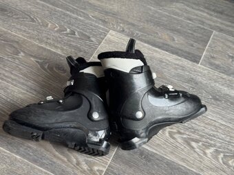 lyžáky Salomom Team 21/21,5 - 5