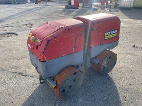 Ježkový válec Wacker Neuson RT82-SC2 - 5