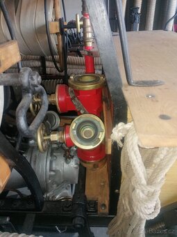 Motorová hasičská stříkačka - 5