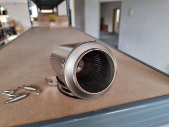 Prodám zcela nový, nepoužívaný, nerezový výfuk na motorku - 5