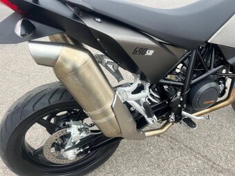 KTM 690 Supermoto - 5