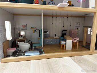 Domeček pro panenky Lidl - 5