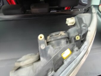 Xenony Opel Vectra b - 5