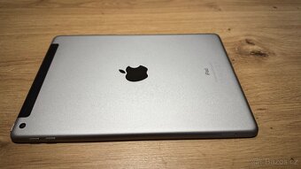Apple iPad 5 32GB, příslušenství, 1600Kč - 5