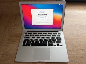 pple MacBook Air 13” (2014) – 4GB/128GB, - 5