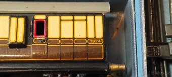 Stoleté vláčky nejlepších značek MÄRKLIN a BING - 5