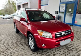 Toyota RAV 4 2.4i Limited benzín 125kw - 5