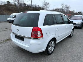 Opel Zafira B 1,8 16V 7 míst, bílá, 2011 - 5