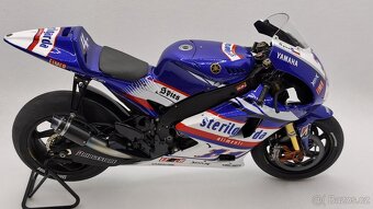 Yamaha yzr m1 2009, sterilgarda - 5