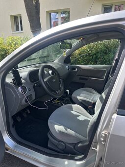 Ford Fusion 1.4 - 5