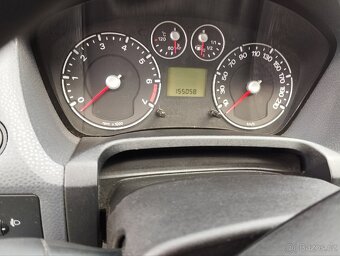 Ford Fiesta - 5
