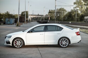 Škoda Octavia, 2.0 TDI RS DSG 135kW - 5