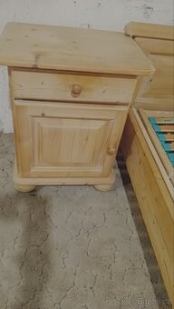 Selská postel 180 s nočním stolkem. - 5