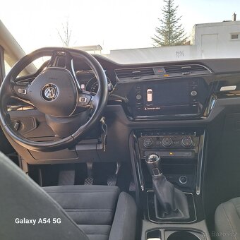 VW Touran 2018, 2.0 tdi 110 kW, 6st., 7 míst, tažné - 5