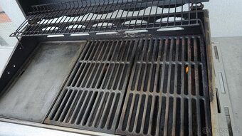 Plynový nerezový BBQ gril se 6 hořáky+bočním hořákem CHICAGO - 5