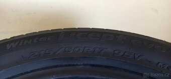 Hankook Winter icept evo 2 215/50 R17 95V 4,5 mm - 5