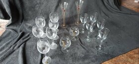 Barevné skleněné vázy, keramická váza, sklenice - 5