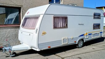 Bürstner Ventana 480, palandy, Ultraheat, podlahové topeni - 5