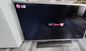 Prodám Led TV Smart LG 82cm. - 5