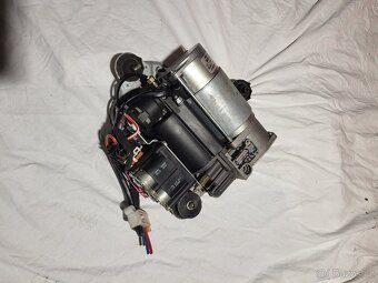 BMW e39 530i touring Náhradní díly - 5