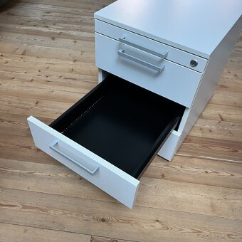 Kontejner STEELCASE - 5