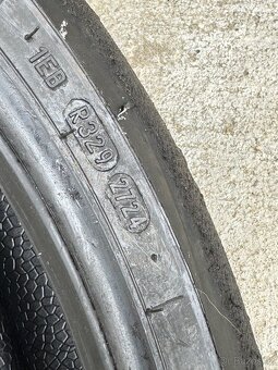 Okruhové pneu na moto - 5