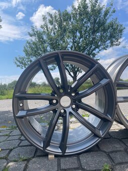 BMW 5 G30 R18 - 5