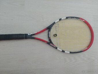 Prodám tenisovou raketu zn.Babolat Team Pure - 5