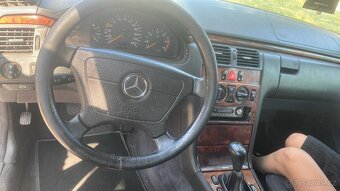 Mercedes W210 - 5