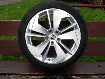 Alu kola skoda octavia IV 4 disky 225 45 18 - 5