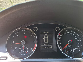 VW Passat 1,6 tdi, 77kw, rok výroby 2012 - 5