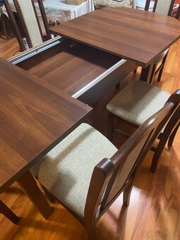 Rozkládací jídelní stůl + 6 židlí - 5